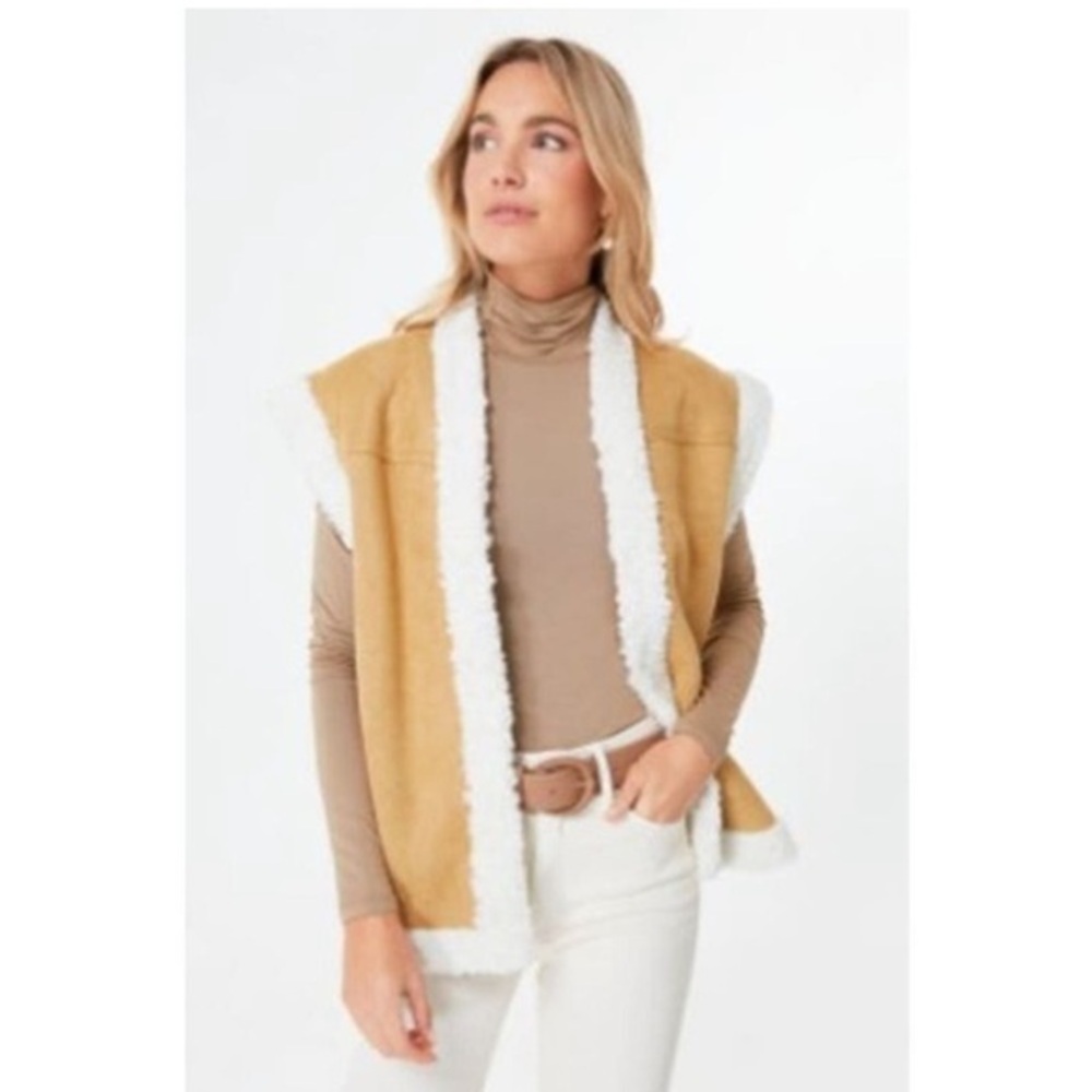 NWT Tuckernuck Hyacinth House Vest Crosby Shearling in Tan Faux Suede